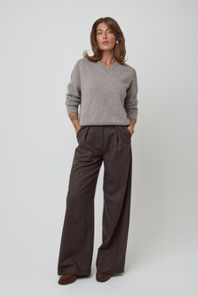 THE WOOL TROUSER