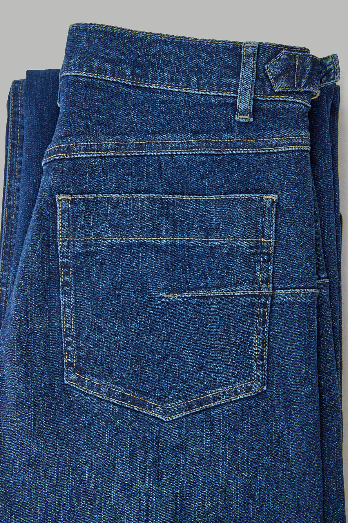 THE COTTON JEAN