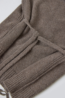 THE VERSATILE WOOL CARDIGAN